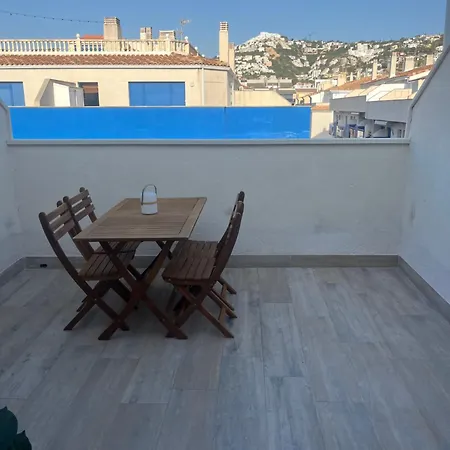 Centrico Atico Duplex Piscina 3 Entradas Y Salidas En Sabado Apartment *